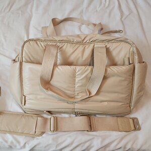 Beis Expandable Duffle in Beige
